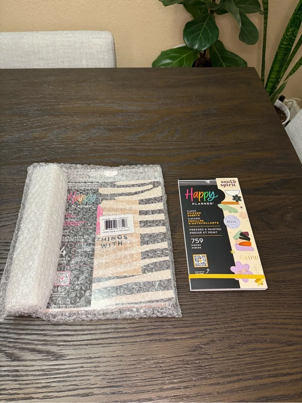 NEW Happy Planner Kind & Wild Daily Planner + Pressed & Painted Stickers